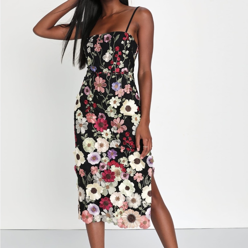 Lulus 3D Floral Black Midi Dress